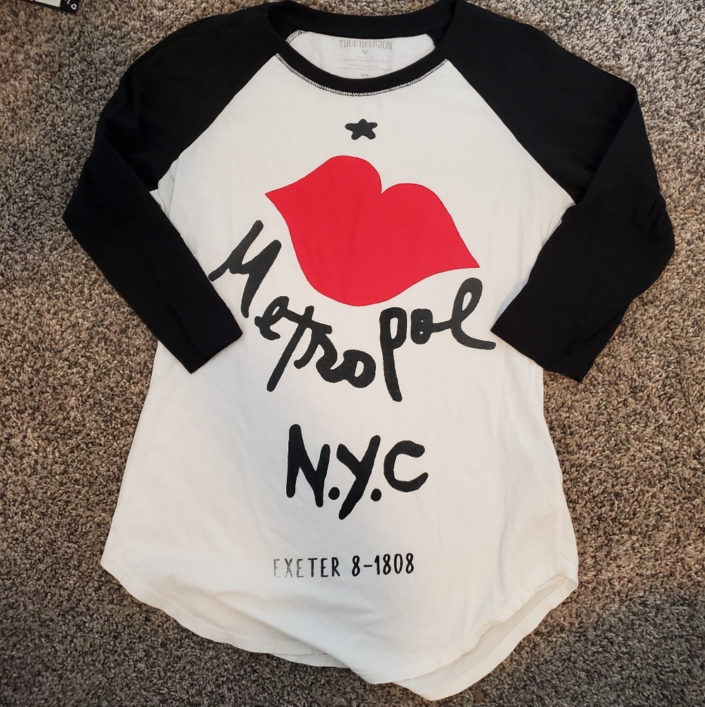 True religion metro pol nyc baseball tee